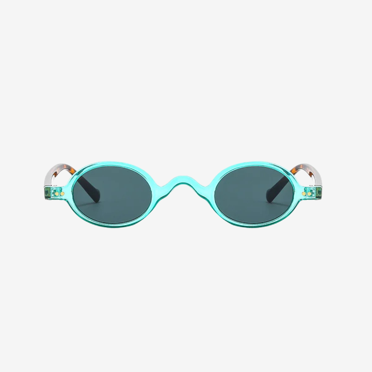 MORVALI | HOLLSTER